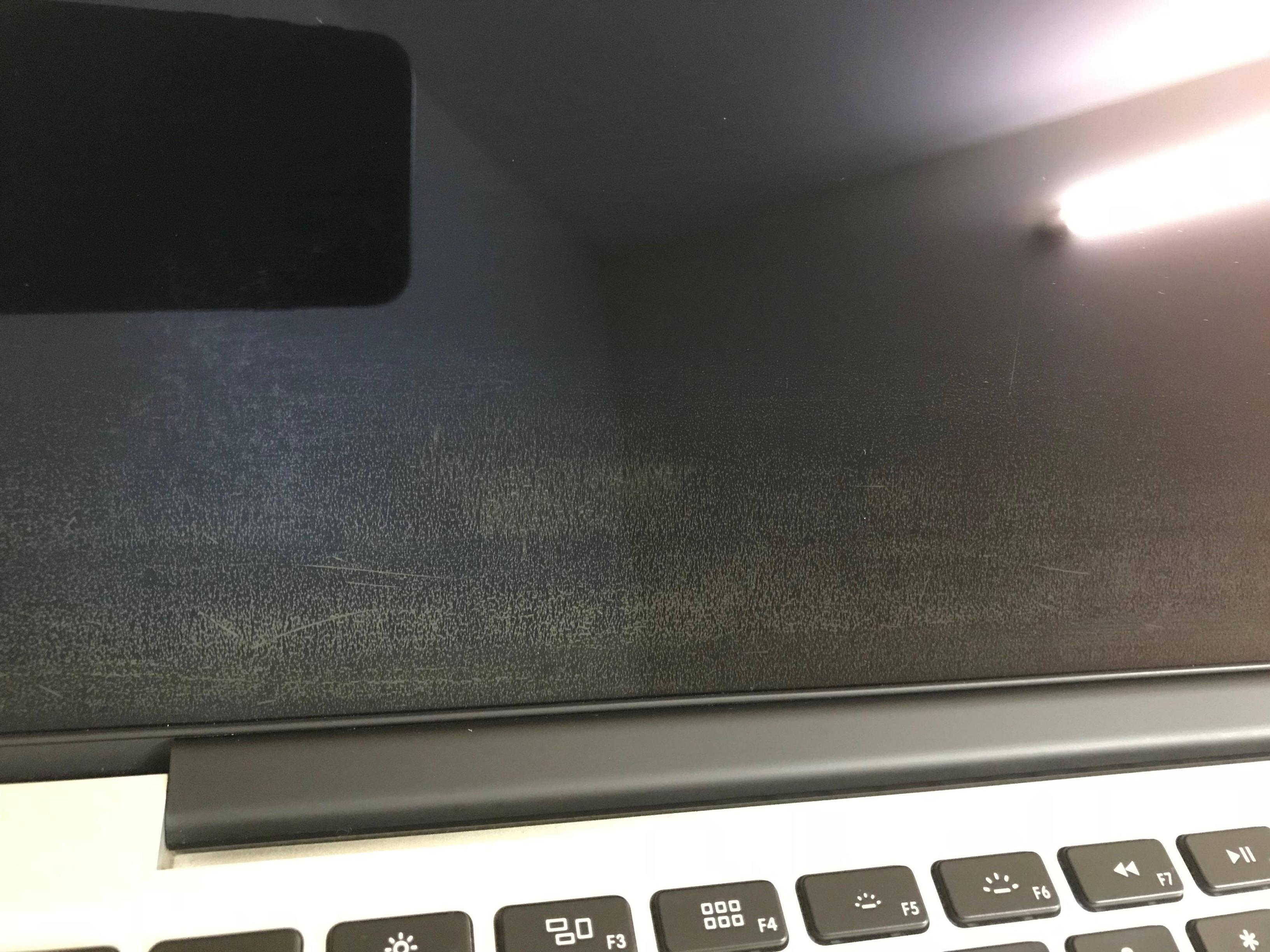 Can i use screen cleaner on retina macbook pro